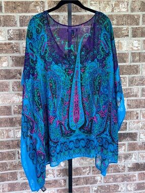 Beautiful Lane Bryant kimono style paisley blouse
